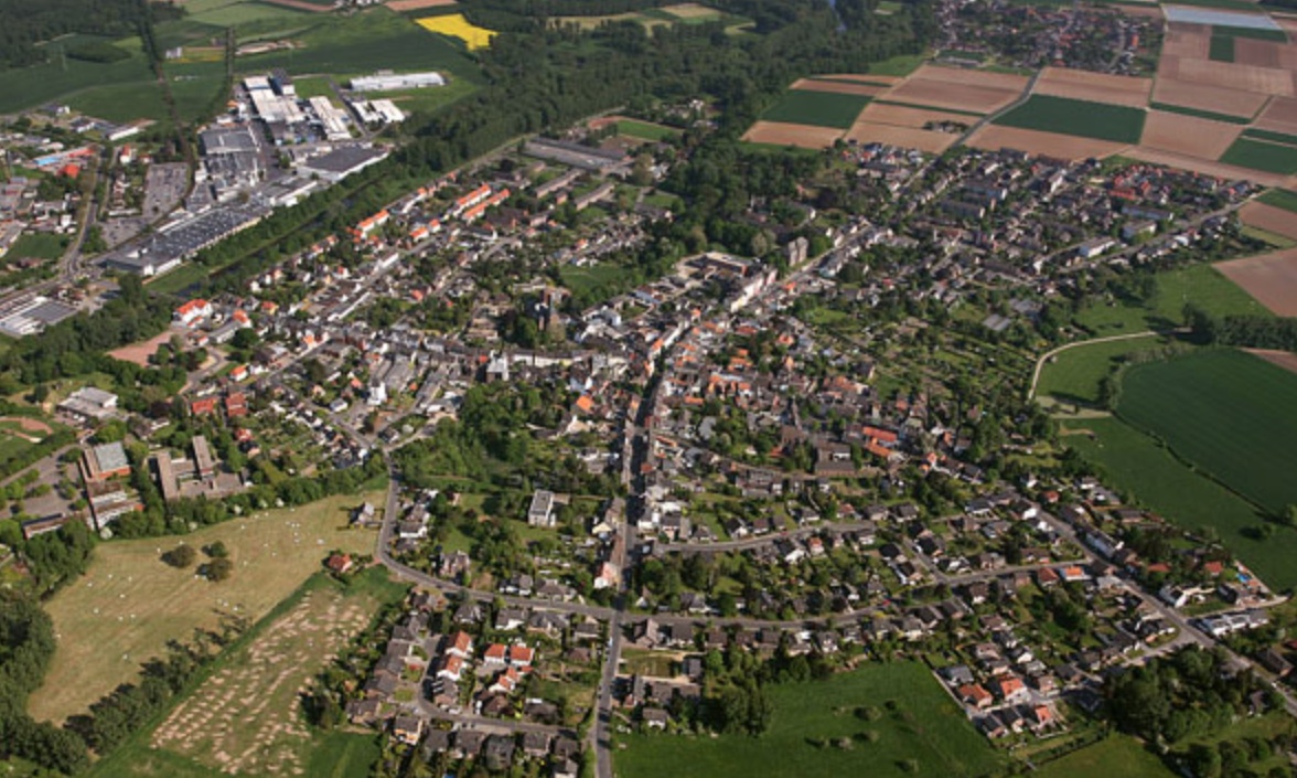 Luftaufnahme der Statd Linnich